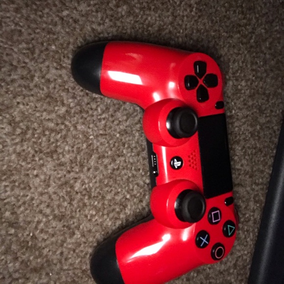 PS4 controllers - Picture 5 of 5